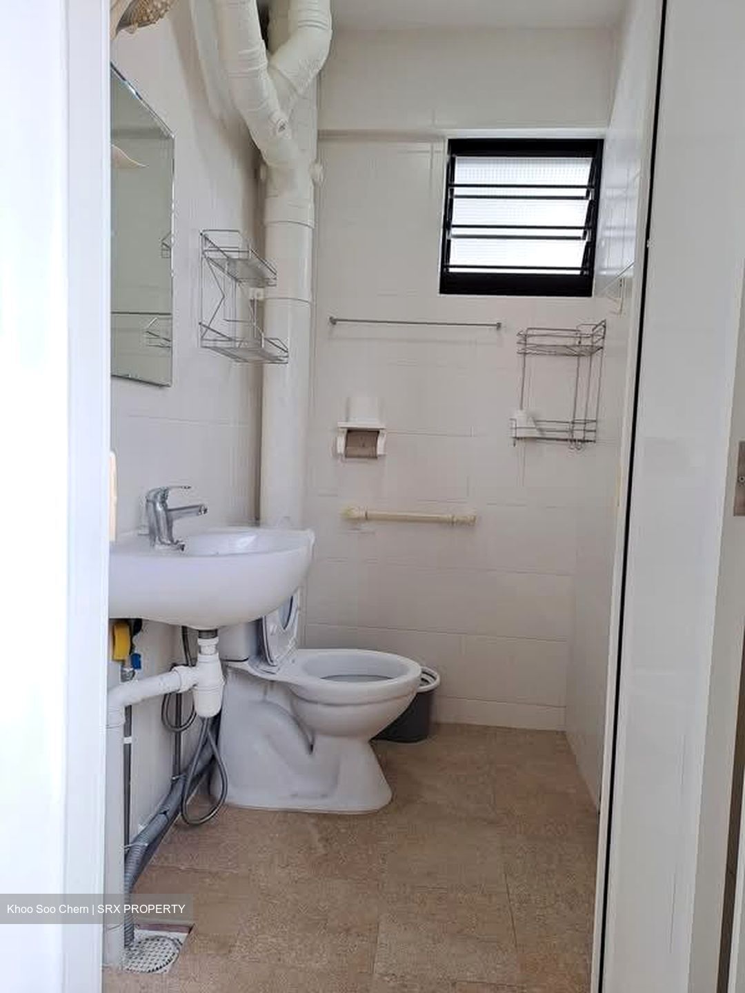 Tampines Street 42 (Tampines), HDB Executive #531776701